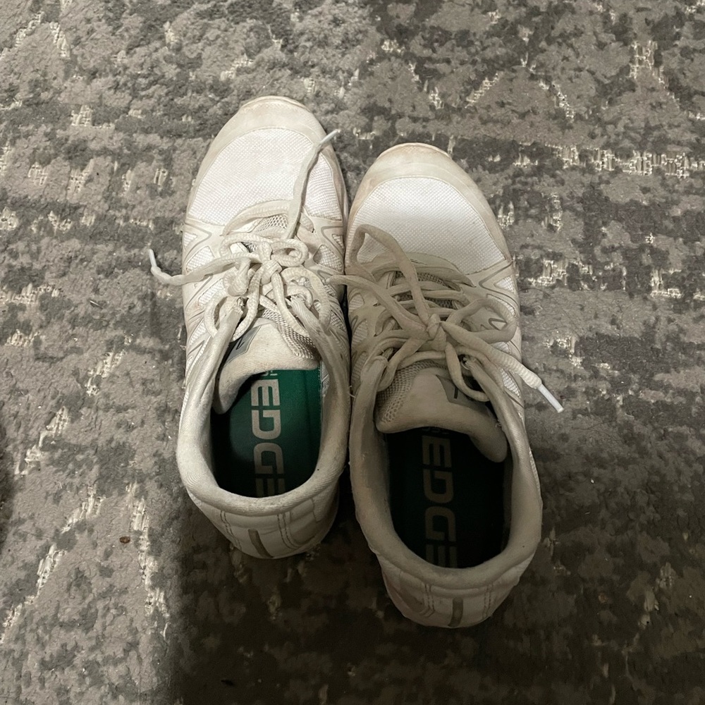 Varsity edge cheer shoes